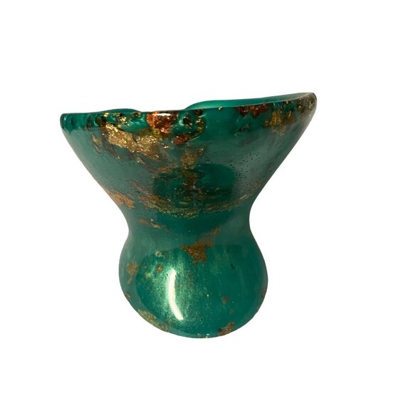 Handcrafted Green & Gold Resin Soap Dish - Unique Modern Home Decor - Picture 6 of 12